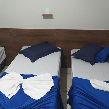 Pousada Quarto Com Frigobar,Ar E Garagem Gratuita Hotel Aparecida  Buitenkant foto