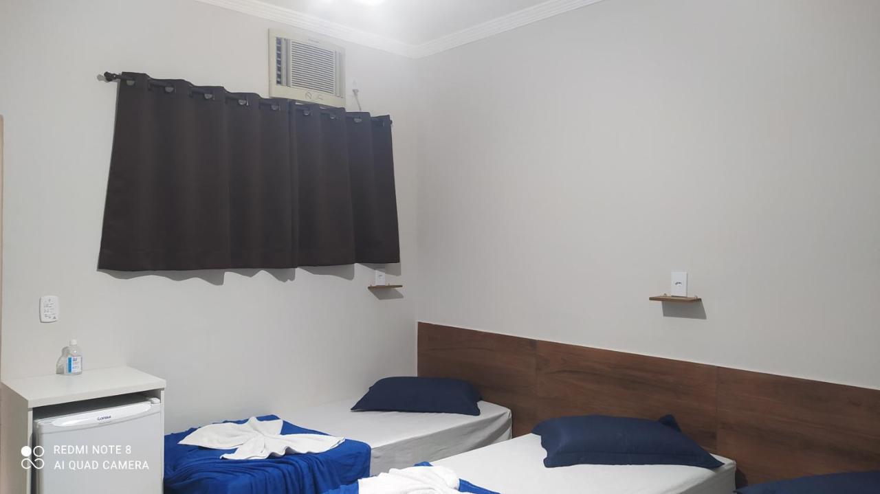 Pousada Quarto Com Frigobar,Ar E Garagem Gratuita Hotel Aparecida  Buitenkant foto